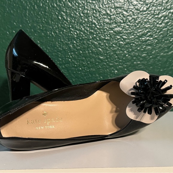 kate spade Shoes - Kate Spade Flower Leather Heels